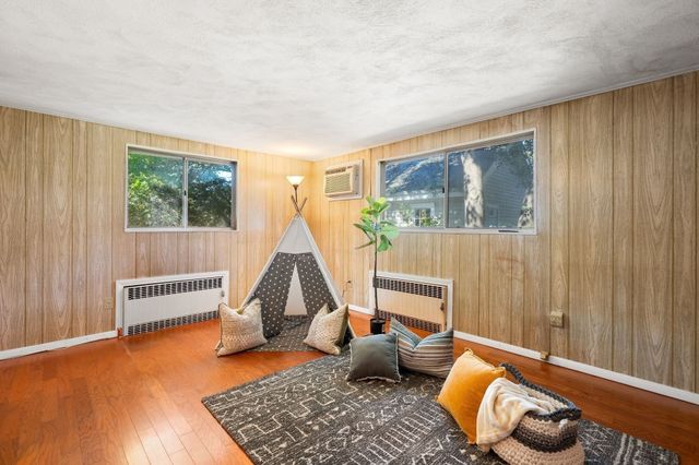 51 Iroquois Road, Arlington, MA 02476