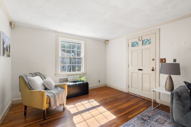 51 Iroquois Road, Arlington, MA 02476