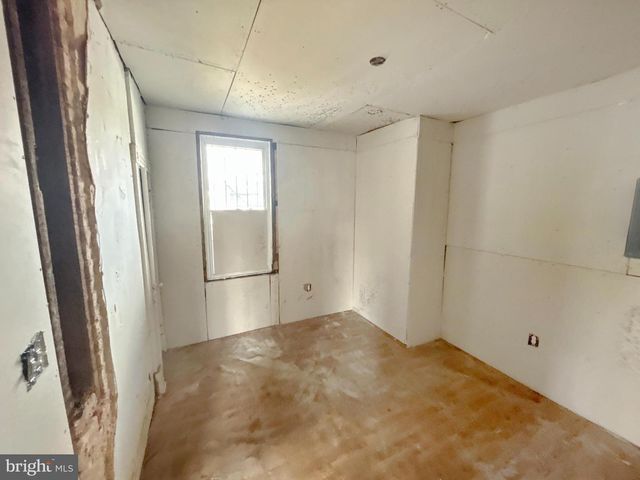 3904 BELLE AVE, Baltimore, MD 21215