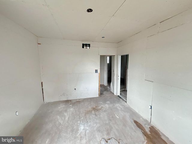 3904 BELLE AVE, Baltimore, MD 21215