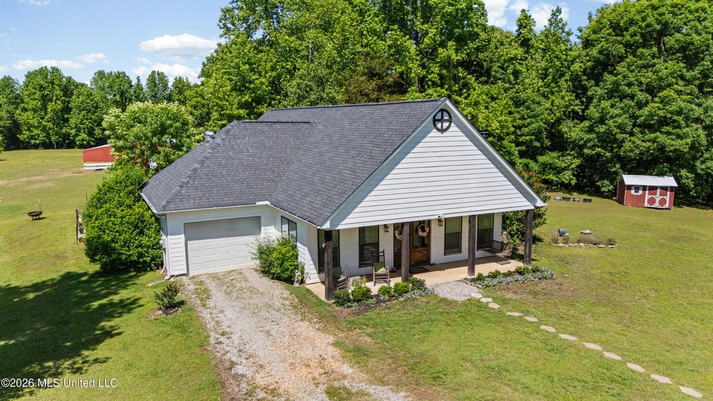 227 Christian College Road, Senatobia, MS 38668 — photo 4