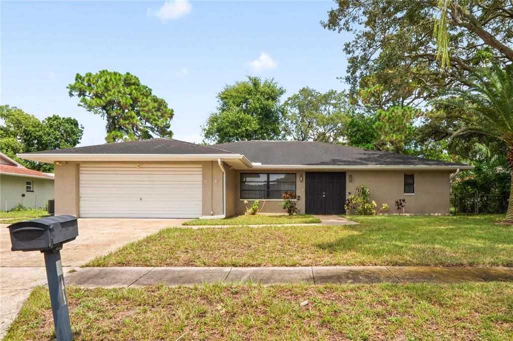 422 TREASURE DRIVE, Tarpon Springs, FL 34689