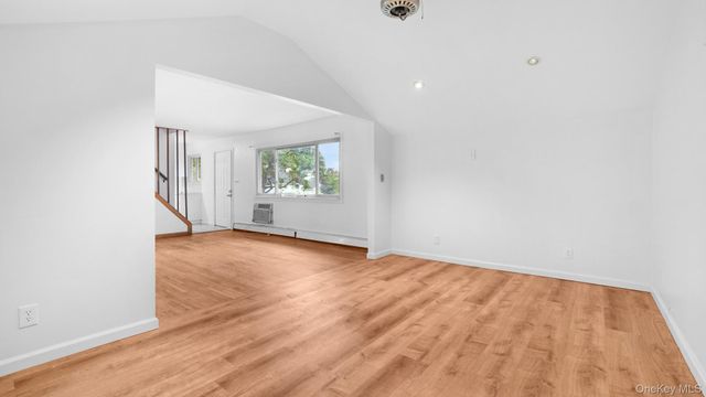 465 Clift Street, Central Islip, NY 11722