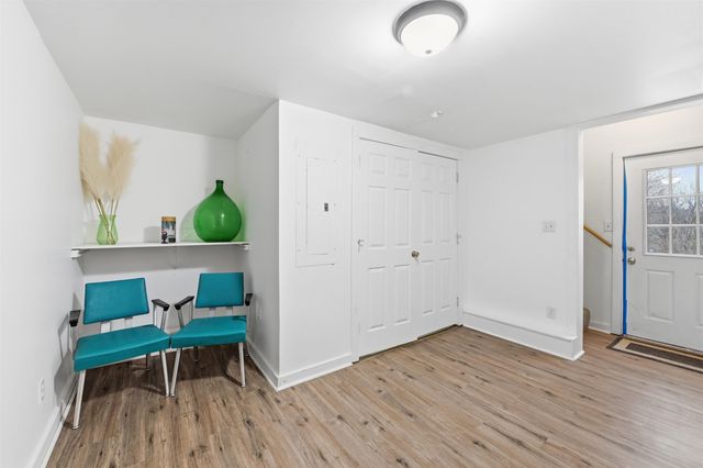 446 Colchester Avenue, Burlington, VT 05401