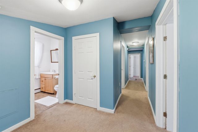 446 Colchester Avenue, Burlington, VT 05401