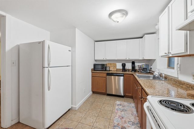 446 Colchester Avenue, Burlington, VT 05401