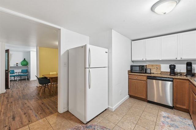 446 Colchester Avenue, Burlington, VT 05401