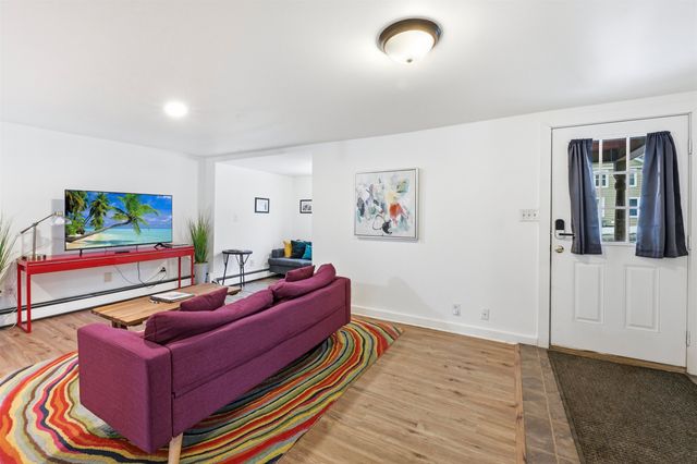 446 Colchester Avenue, Burlington, VT 05401