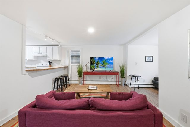 446 Colchester Avenue, Burlington, VT 05401