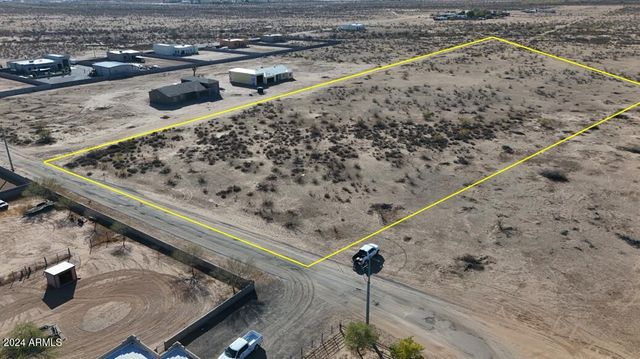 3075X N 251st Avenue -, Wittmann, AZ 85361