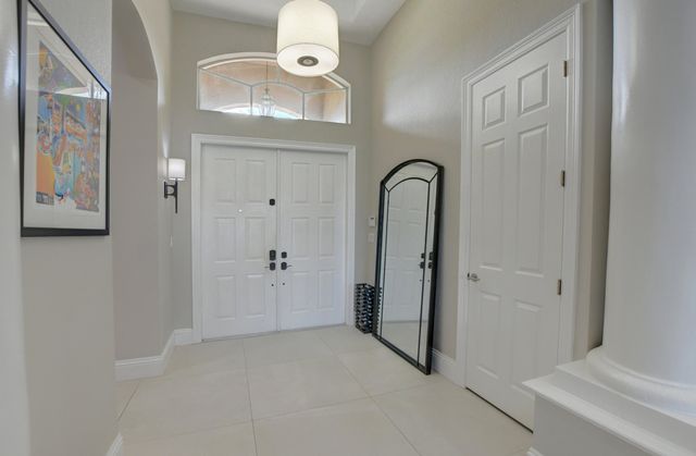 19211 N Creekshore Court, Boca Raton, FL 33498
