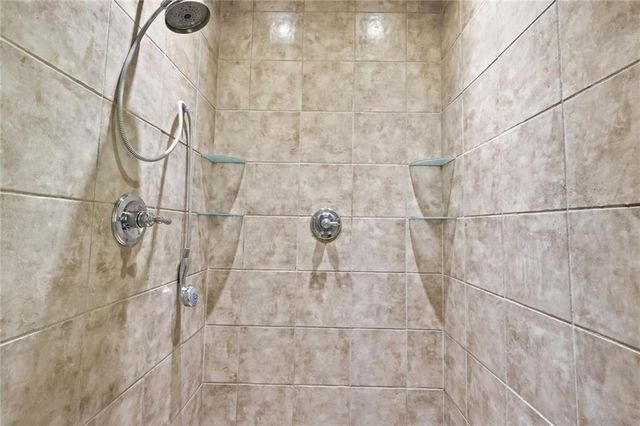 1140 Waverly Drive, Lawrence, KS 66049