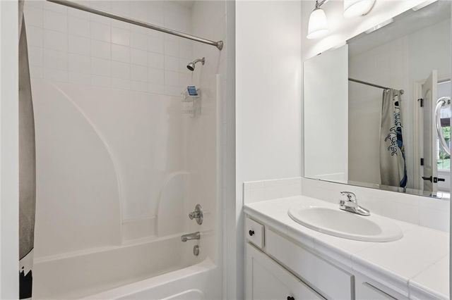 1140 Waverly Drive, Lawrence, KS 66049