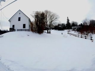 177 Lake Road, Newport City, VT 05855