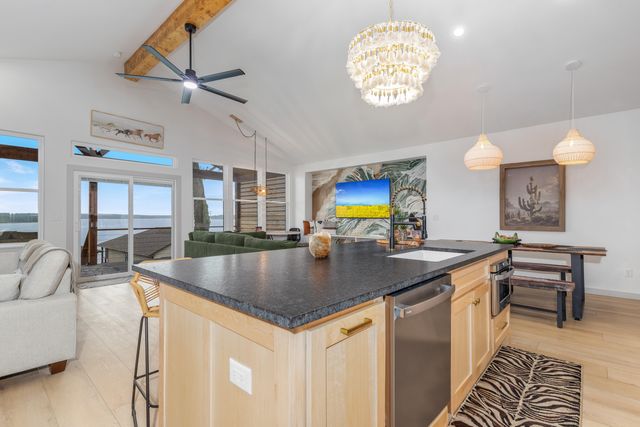 452723 Preakness Drive, Afton, OK 74331