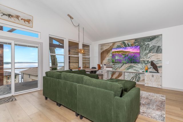 452723 Preakness Drive, Afton, OK 74331