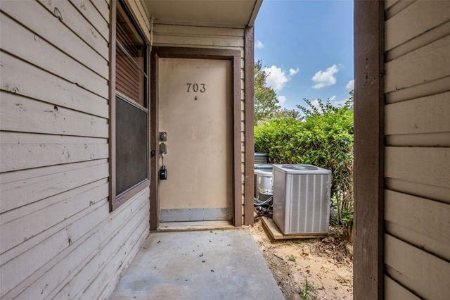 12900 Walden Road 703G, Montgomery, TX 77356