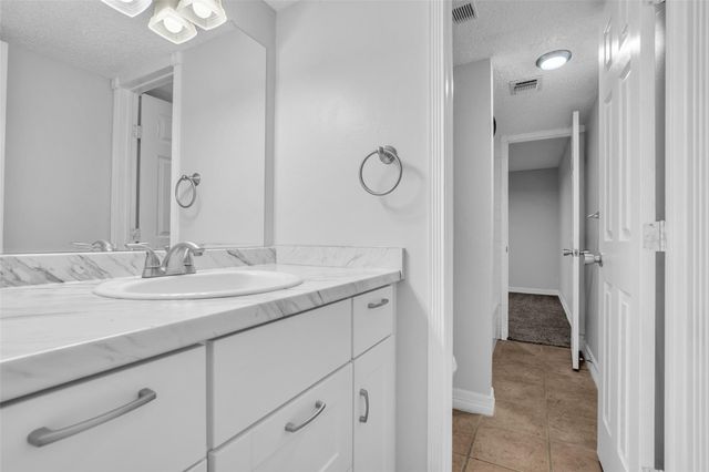 12900 Walden Road 703G, Montgomery, TX 77356