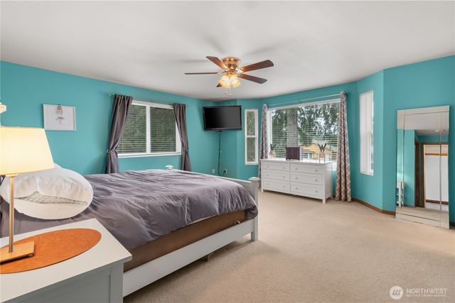 1311 E Island Lake Drive, Shelton, WA 98584