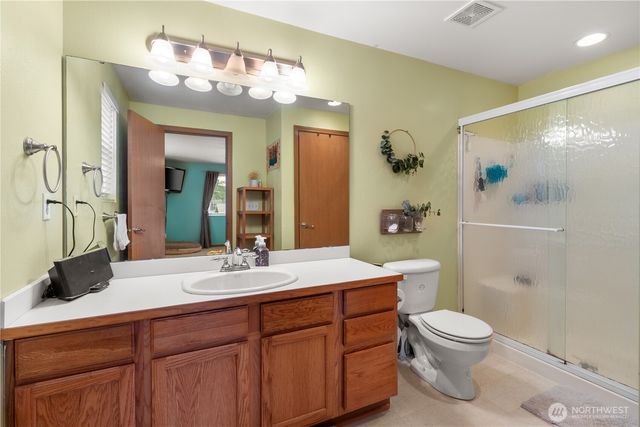 1311 E Island Lake Drive, Shelton, WA 98584