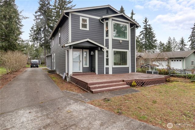 1311 E Island Lake Drive, Shelton, WA 98584