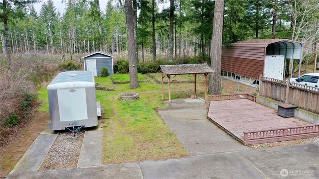 1311 E Island Lake Drive, Shelton, WA 98584
