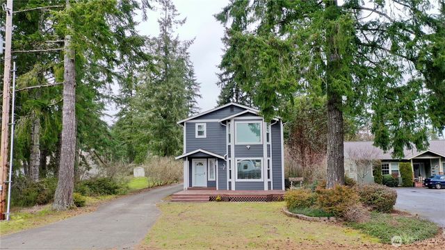 1311 E Island Lake Drive, Shelton, WA 98584