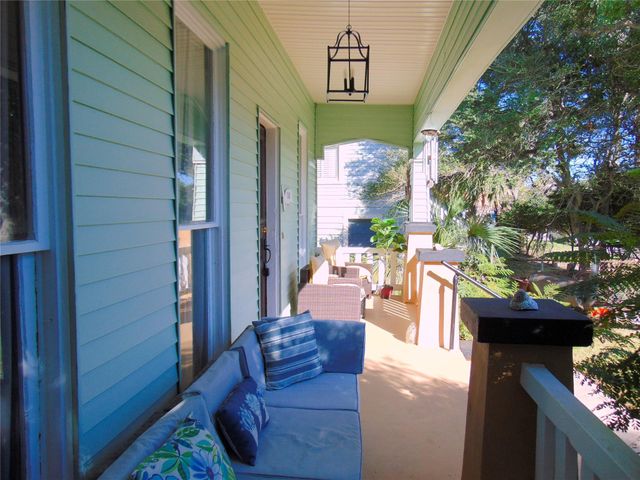 3420 Avenue R Avenue, Galveston, TX 77550