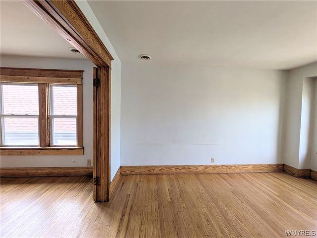 47 Bridgeman Street Upper, Buffalo, NY 14207