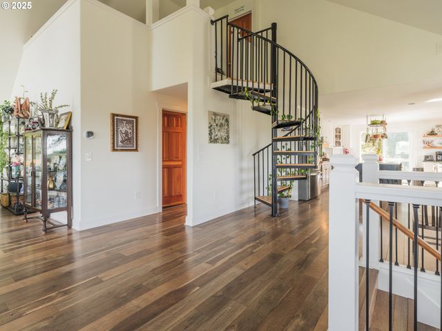 33340 SUNSET BEACH Ln, Warrenton, OR 97146