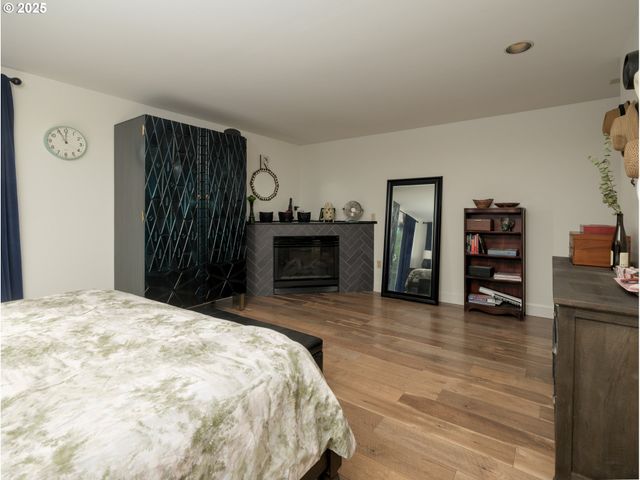 33340 SUNSET BEACH Ln, Warrenton, OR 97146