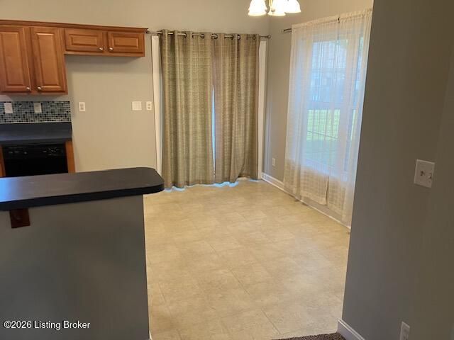 6010 Wooded Creek Dr 102, Louisville, KY 40291