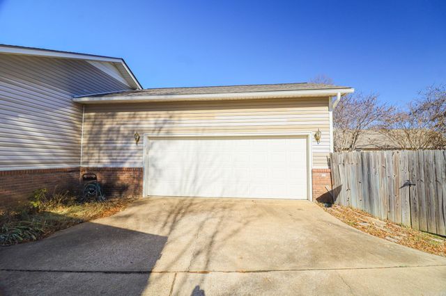 3402 Brentway Circle, Jonesboro, AR 72404