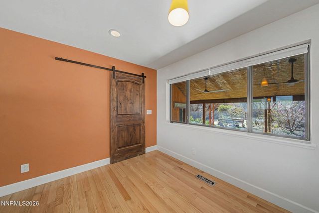 329 River Road, Dayton, NV 89403