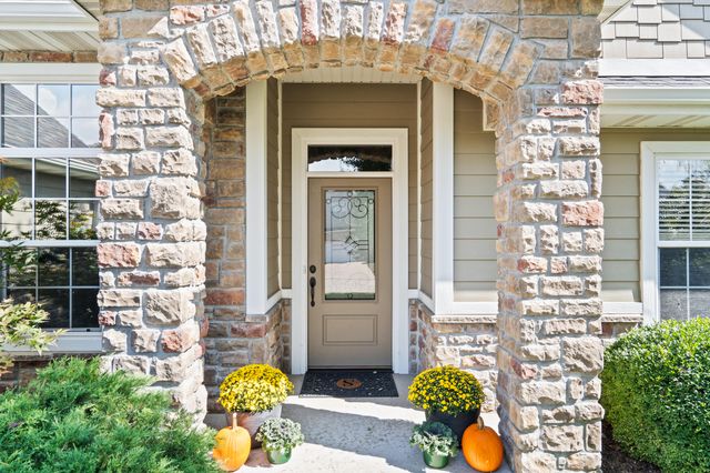7100 MADISON CREEK DR, Columbia, MO 65203