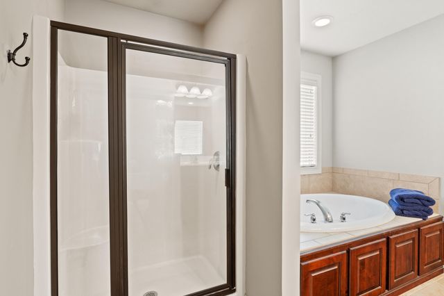 7100 MADISON CREEK DR, Columbia, MO 65203
