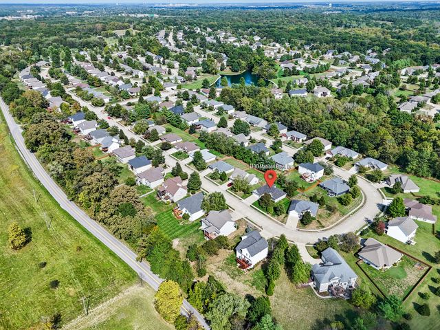 7100 MADISON CREEK DR, Columbia, MO 65203