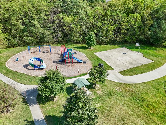 7100 MADISON CREEK DR, Columbia, MO 65203