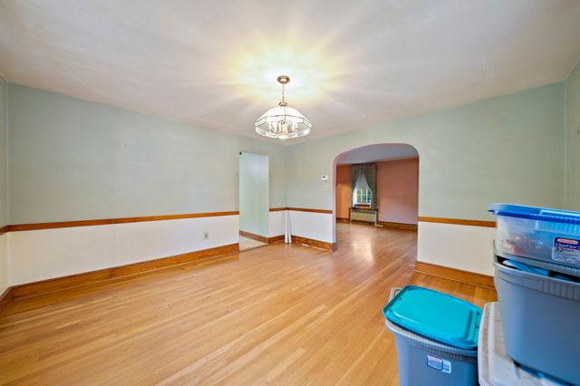 50 Lyons St, Quincy, MA 02169