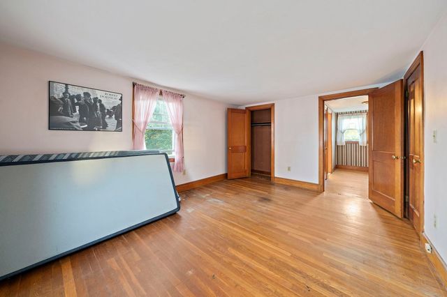 50 Lyons St, Quincy, MA 02169