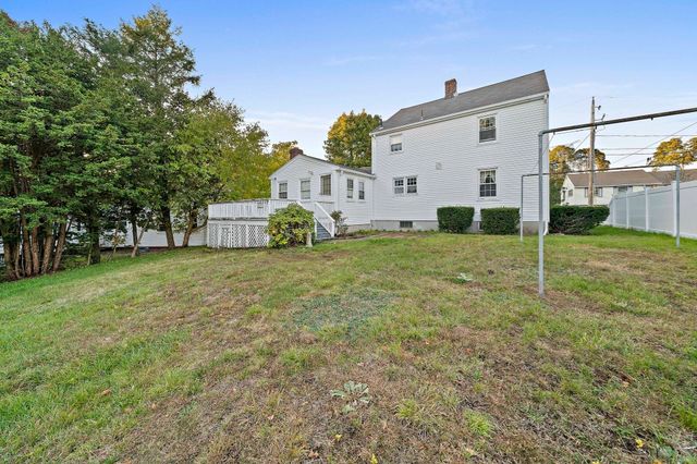 50 Lyons St, Quincy, MA 02169