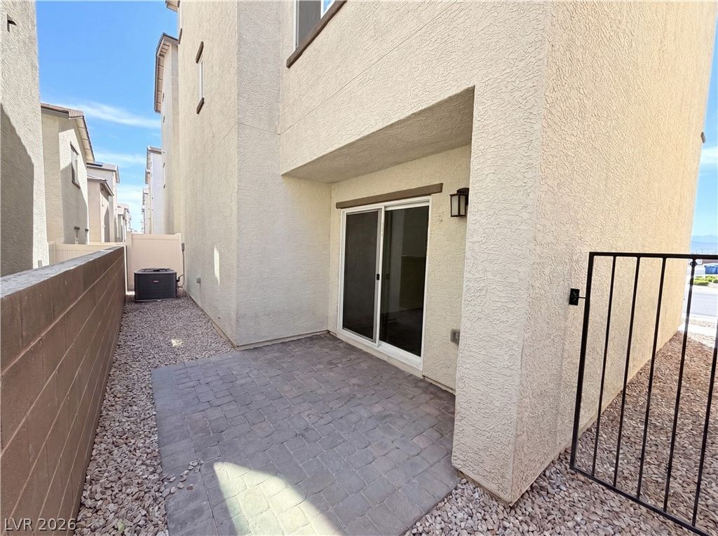 6875 Crimson Shadow Street, North Las Vegas, NV 89086 — photo 5