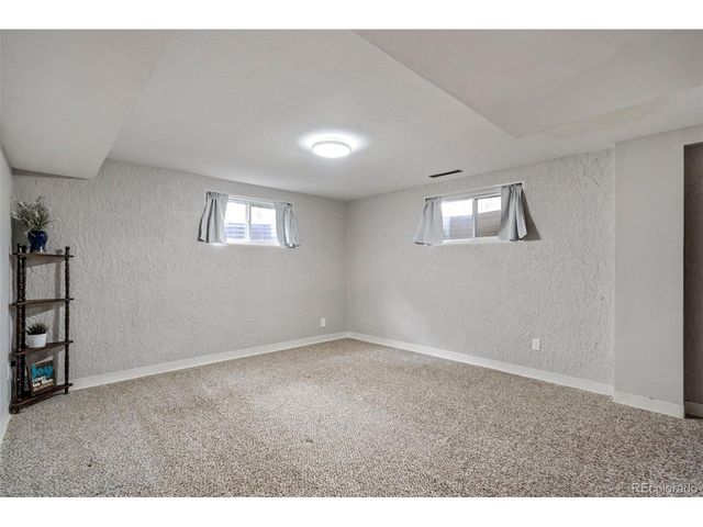 1342 York Rd, Colorado Springs, CO 80918