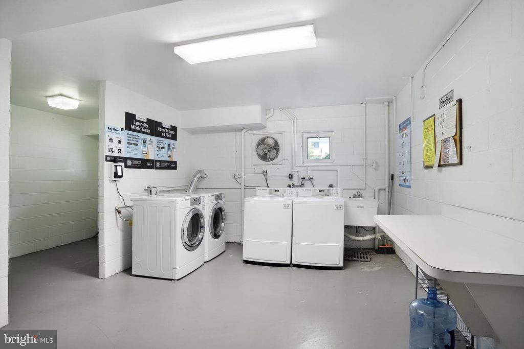 Image 44 of property listing at 10607 MONTROSE AVE #M-3, Bethesda, MD 20814