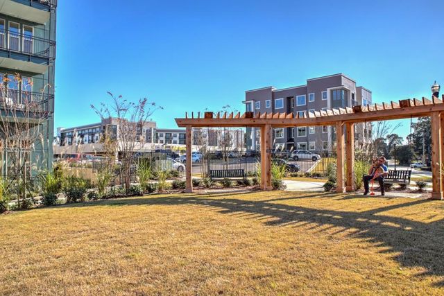 333 Sugarview Road, Sugar Hill, GA 30518