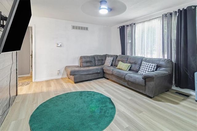 418 E 15th Street, Sedalia, MO 65301