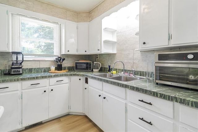 418 E 15th Street, Sedalia, MO 65301