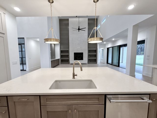 8122 Boiling Springs Pl, Brentwood, TN 37027