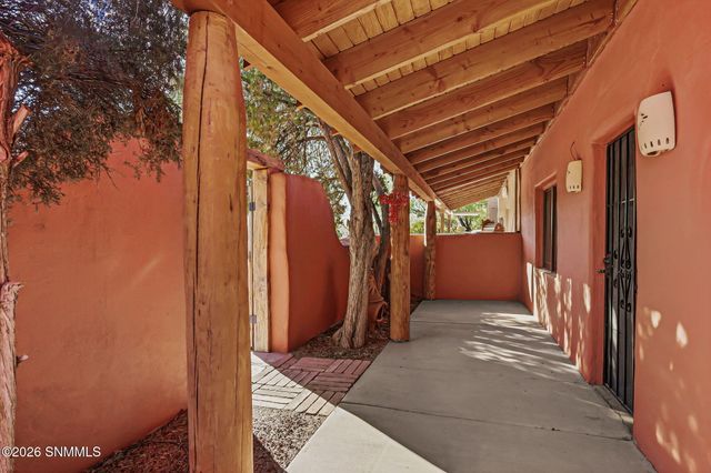 2691 Calle Principal, Mesilla, NM 88046