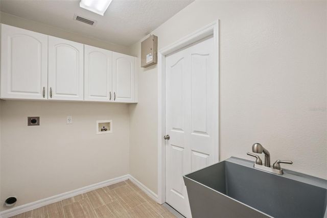 893 WATT CIRCLE, Deltona, FL 32738